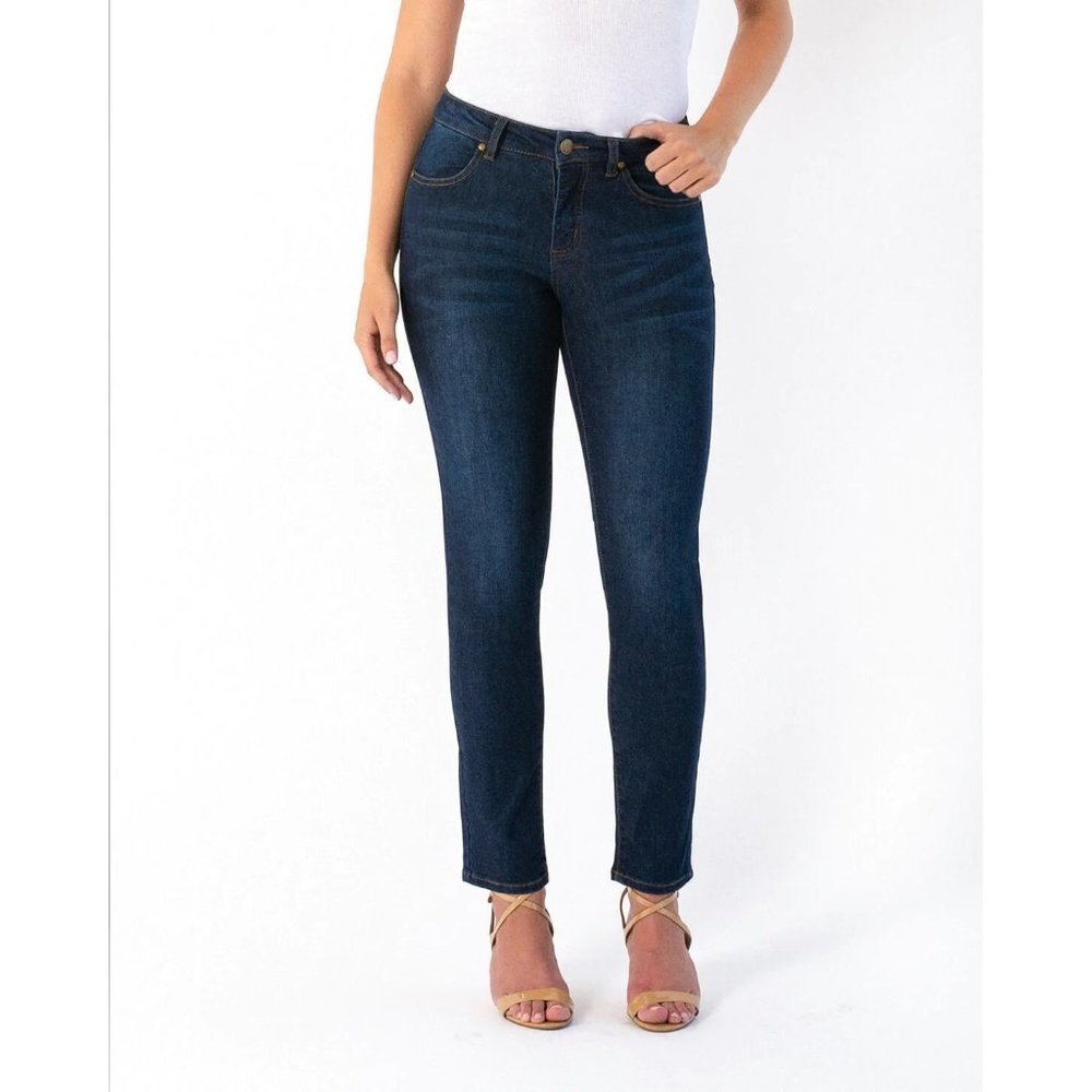NWT Measure & Made Skinny Ankle Jean in Dark Wash - Size 10.1 Tall‎